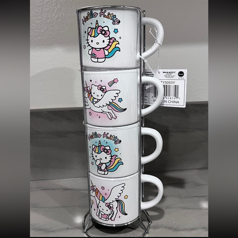 🎄🎀Hello Kitty Stacked Ceramic Christmas Mugs 10oz Set of 4